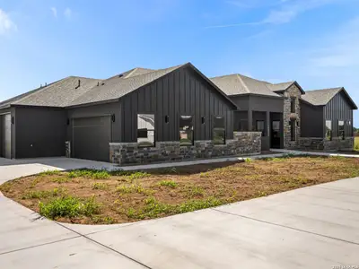 New construction Single-Family house 223 Double Creek Lp, Seguin, TX 78155 - image