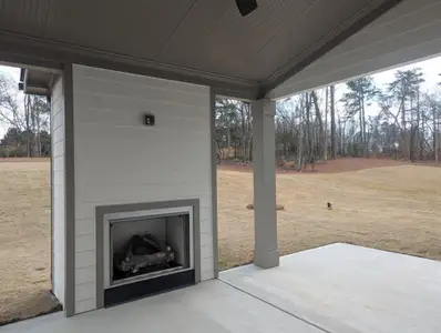 New construction Single-Family house 4520 Greyson Manor Dr, Cumming, GA 30041 plan The Tamarack - image 3