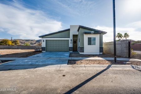 909 E Desert Ln (30 of 47)