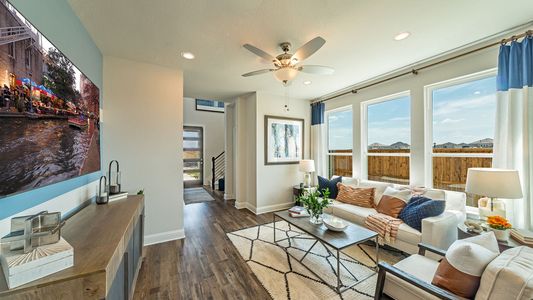 New construction Single-Family house 10618 Tall Timbers Trl, Frisco, TX 75035 plan Symmetry D377 - image 15