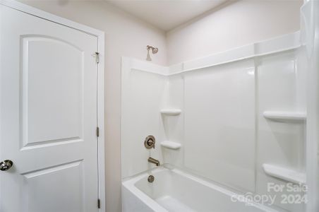 New construction Townhouse house 14833 Tamarack Dr, Unit 136/Clifton, Charlotte, NC 28278 Clifton- photo 38 38