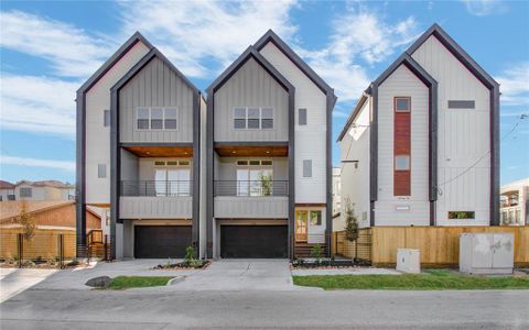 New construction Single-Family house 2521 Detering Street, Houston, TX 77007 - photo 0