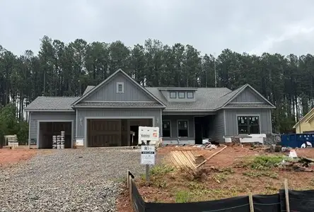 New construction Single-Family house 366 Weslyn Dr, Social Circle, GA 30025 plan (GA) Everett A.3 3 Front Entry - image