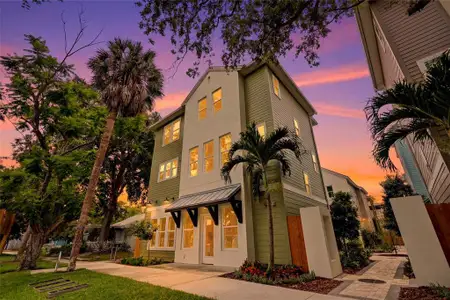 New construction Single-Family house 2540 1St Ave N, St. Petersburg, FL 33713 - image