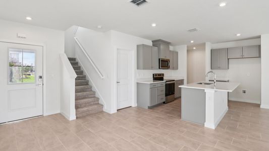 New construction Townhouse house 6693 Horseshoe Ln Wy, St. Cloud, FL 34773 plan Monterey - End - image 7