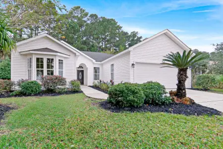 New construction Single-Family house 29 Hamilton Dr, Bluffton, SC 29909 - image