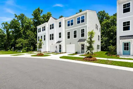 New construction Townhouse house 475 Caledon Ct, Johns Island, SC 29455 - image