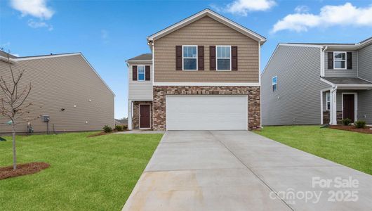 New construction Single-Family house 90 Providence Walk Dr, Hendersonville, NC 28792 plan Elston - image