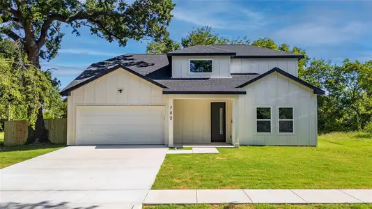 New construction Single-Family house 702 W Rochester St, Terrell, TX 75160 - image