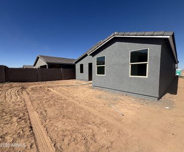 New construction Single-Family house 47747 W Moeller Rd, Maricopa, AZ 85139 Iris- photo 22 22