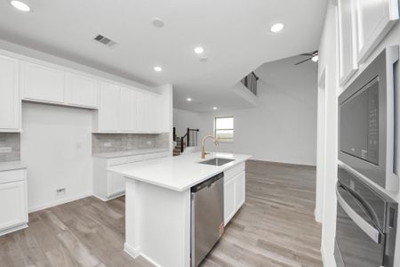 New construction Single-Family house 7227 Blue Gentiana Ln, Katy, TX 77493 plan Harverford - image 9