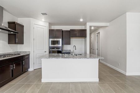 New construction Single-Family house 13816 Summer Hail Ave, El Paso, TX 79928 plan Prado - image 5