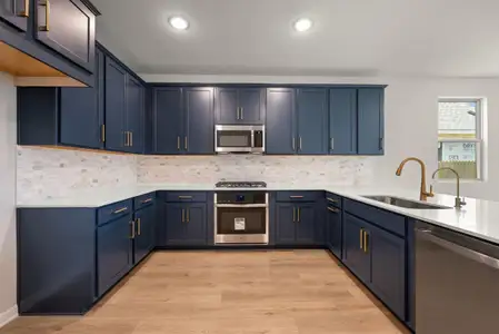 New construction Single-Family house 141 Jans Wy, Georgetown, TX 78626 plan Cassidy - image 15
