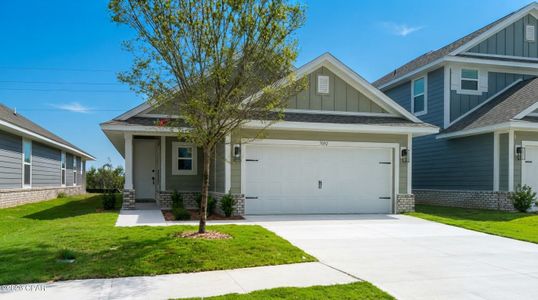 New construction Single-Family house 7052 Traditions Dr, Panama City, FL 32404 plan 1602- 1 - image