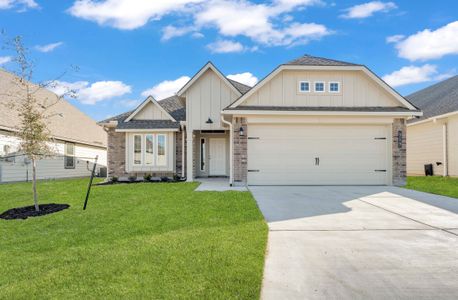 New construction Single-Family house 414 Harvest Lake Dr, Snook, TX 77878 plan The 1613 - image