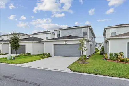 New construction Single-Family house 10922 Felicity Aly, Orlando, FL 32829 - image