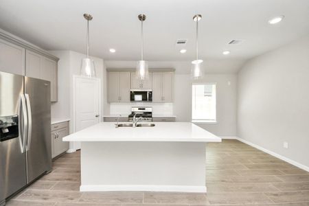 New construction Single-Family house 19564 Stripe Hill Bnd, Montgomery, TX 77356 plan Mccullough - image