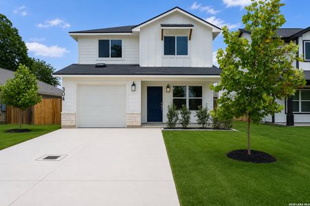 New construction Single-Family house 304 W Martindale St, Seguin, TX 78155 - image 20
