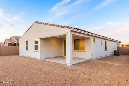 New construction Single-Family house 17627 W Oregon Ave, Litchfield Park, AZ 85340 Harlow- photo 35 35