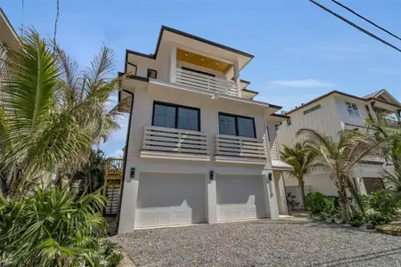 New construction Single-Family house 2215 Ave C, Bradenton Beach, FL 34217 - image