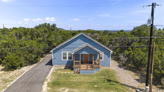 New construction Single-Family house 185 Ne Northeast, Bandera, TX 78003 - image