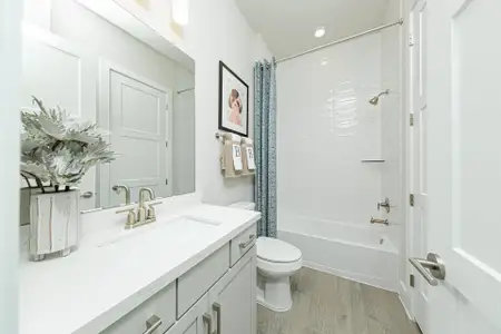 New construction Townhouse house 9435 Prosperity Trl, Iowa Colony, TX 77583 - image