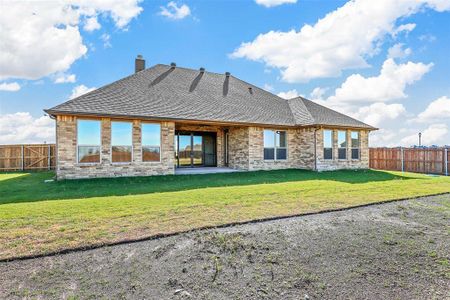 New construction Single-Family house 124 Golden Jackal Ct, Godley, TX 76044 The Euless- photo 25 25