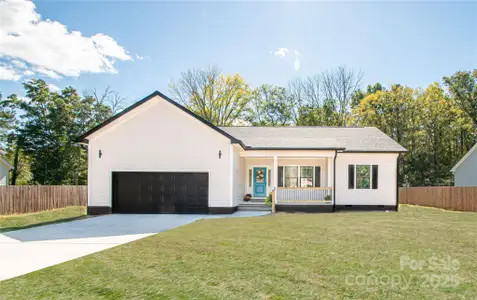 New construction Single-Family house 728 Sugar Plum Ln, Chester, SC 29706 - image