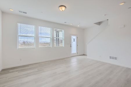 New construction Townhouse house 790 Silver Maple Ln, Fort Collins, CO 80524 Grove- photo 5 5