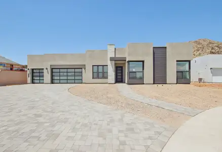 New construction Single-Family house 33244 N Borgata Trl, Queen Creek, AZ 85144 plan Plan 7524 Elevation B - image