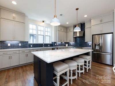 New construction Townhouse house 3022 Kalex Ct, Charlotte, NC 28204 - image 14