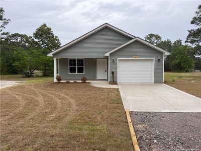 New construction Single-Family house 6108 Muscat Rd, Hope Mills, NC 28348 - image