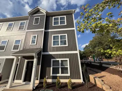 New construction Single-Family house 700 Orchard Vista Cir, Raleigh, NC 27606 plan The Radcliffe - image