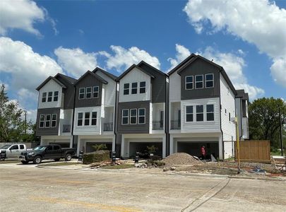 New construction Single-Family house 3419 Yellowstone Boulevard, Houston, TX 77008 - photo 0