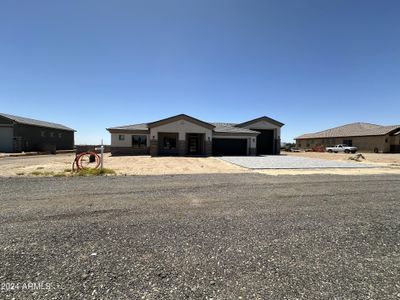 New construction Single-Family house 16813 W Gloria Lane, Surprise, AZ 85387 - photo 0