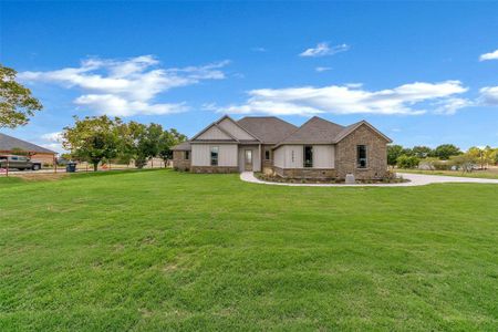 New construction Single-Family house 3043 Sunrise Trail, Weatherford, TX 76088 - photo 0