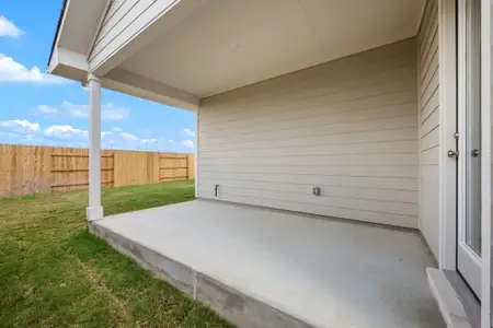 New construction Single-Family house 17508 Carmel Rancho Ave, Pflugerville, TX 78660 plan McKinney - image 3