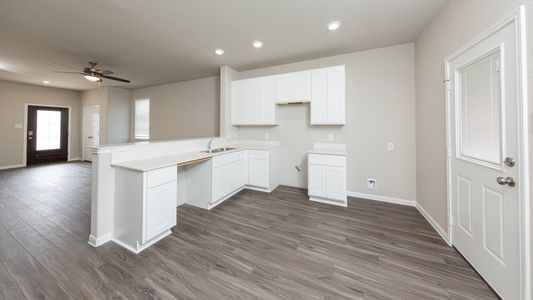 New construction Single-Family house 9258 Grace Ridge Dr, Willis, TX 77318 plan The Woodland - image 6
