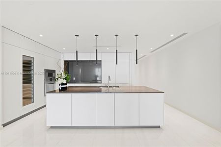 New construction Condo house 300 Biscayne Blvd Wy, Unit 3404, Miami, FL 33131 - image 9