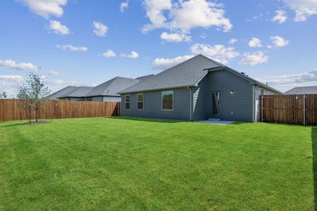 New construction Single-Family house 330 Bond St, Greenville, TX 75402 plan Harrison - Trophy Series | Lot 60' - image 2