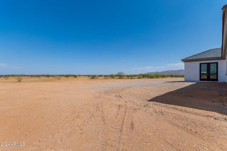 New construction Single-Family house 26733 N 235Th Ln, Wittmann, AZ 85361 null- photo 30 30