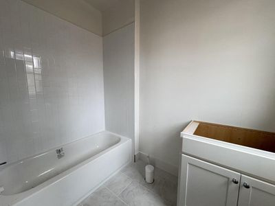 New construction Single-Family house 4510 Greyson Manor Dr, Cumming, GA 30041 plan Chatsworth - image 8