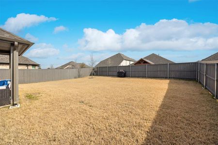 New construction Single-Family house 7518 Prairie Holly Ln, Grand Prairie, TX 76084 Kingsley - 40' Smart Series- photo 21 21