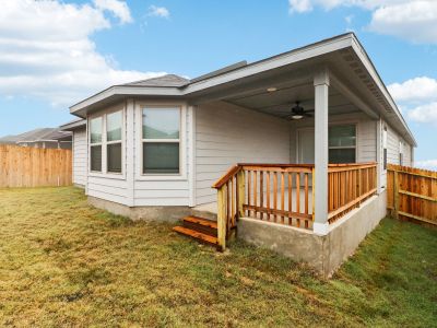 New construction Single-Family house 102 Short Toed Swoop, Cedar Creek, TX 78612 null- photo 45 45