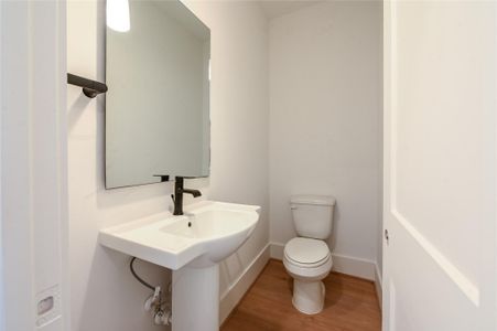 New construction Single-Family house 7606 Victory Reserve St, Houston, TX 77088 - image 5