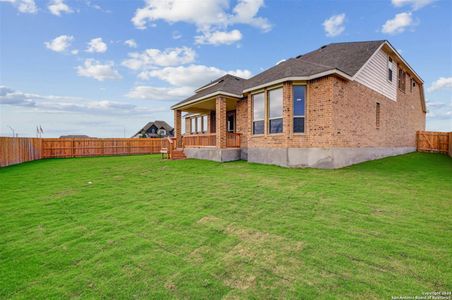 New construction Single-Family house 343 Lacey Oak, Castroville, TX 78009 Sheffield Plan- photo 27 27