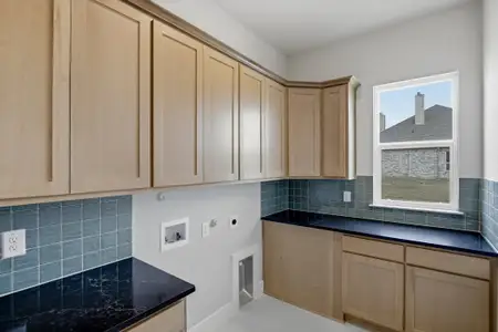 New construction Single-Family house 812 Valley Ridge Rd, Van Alstyne, TX 75495 plan Mockingbird - image 13