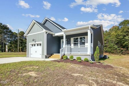 New construction Single-Family house 105 Eason Creek Way, Clayton, NC 27527 null- photo 1 1