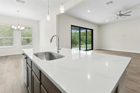 New construction Single-Family house 113 Shikra Cv, Cedar Creek, TX 78612 plan McDougal - image 12