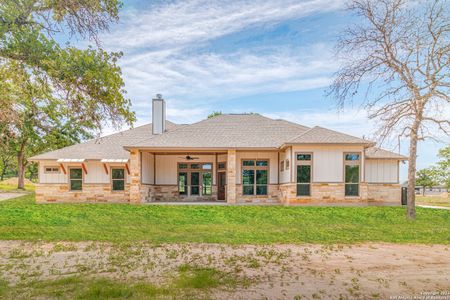 New construction Single-Family house 129 Hondo Dr, La Vernia, TX 78121 - photo 34 34